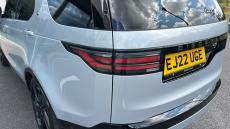 Land Rover Discovery 3.0 D300 R-Dynamic HSE 5dr Auto Diesel Station Wagon